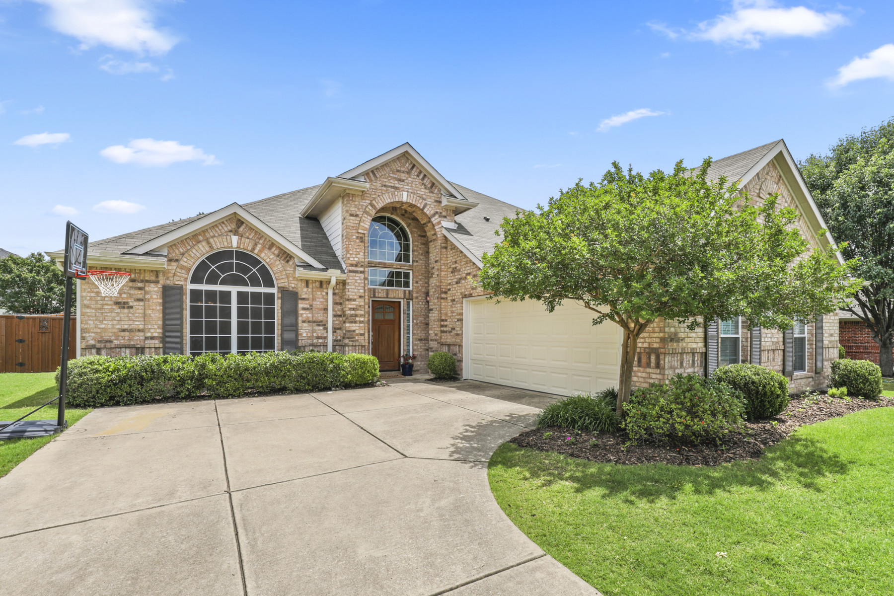 7210 Sparrow Point Ln Sachse TX 75048